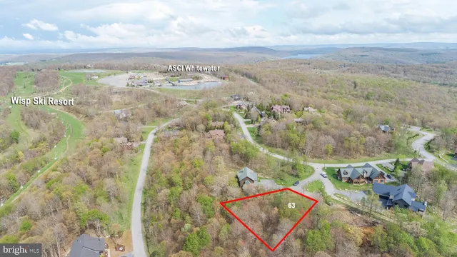 a view of outdoor space with a garden