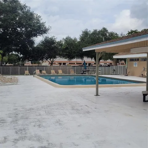 a view of outdoor space