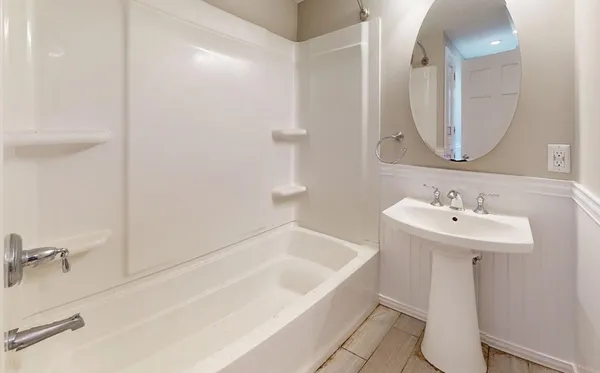 $3,295 | 55 Brentwood Street, Malden, MA 02148