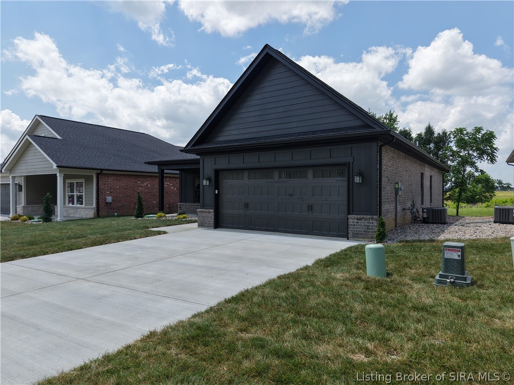 4622 Red Tail Ridge Jeffersonville, IN 47130 - Photo 4 of 16
