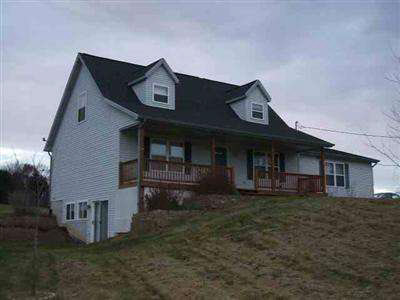 6356 West Coon Lake Road Howell, MI 48843 - Photo 1 of 11 20238410.JPG