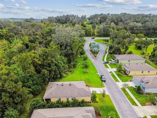 $394,000 | 12322 Eastpointe Drive, Dade City, FL 33525