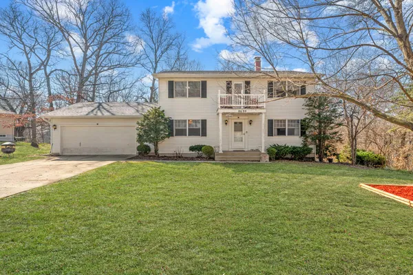 $389,900 | 8690 Durbin Lane, Crown Point, IN 46307