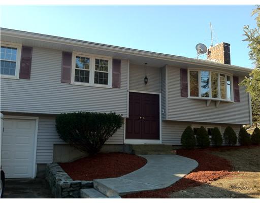 6 Swan Road Smithfield, RI 02917 - Photo 1 of 12 Exterior Front.
