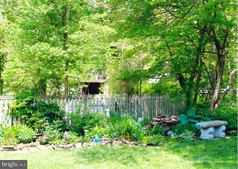 4831 Sundown Road Laytonsville, MD 20882 - Photo 12 of 30 Exterior (General)