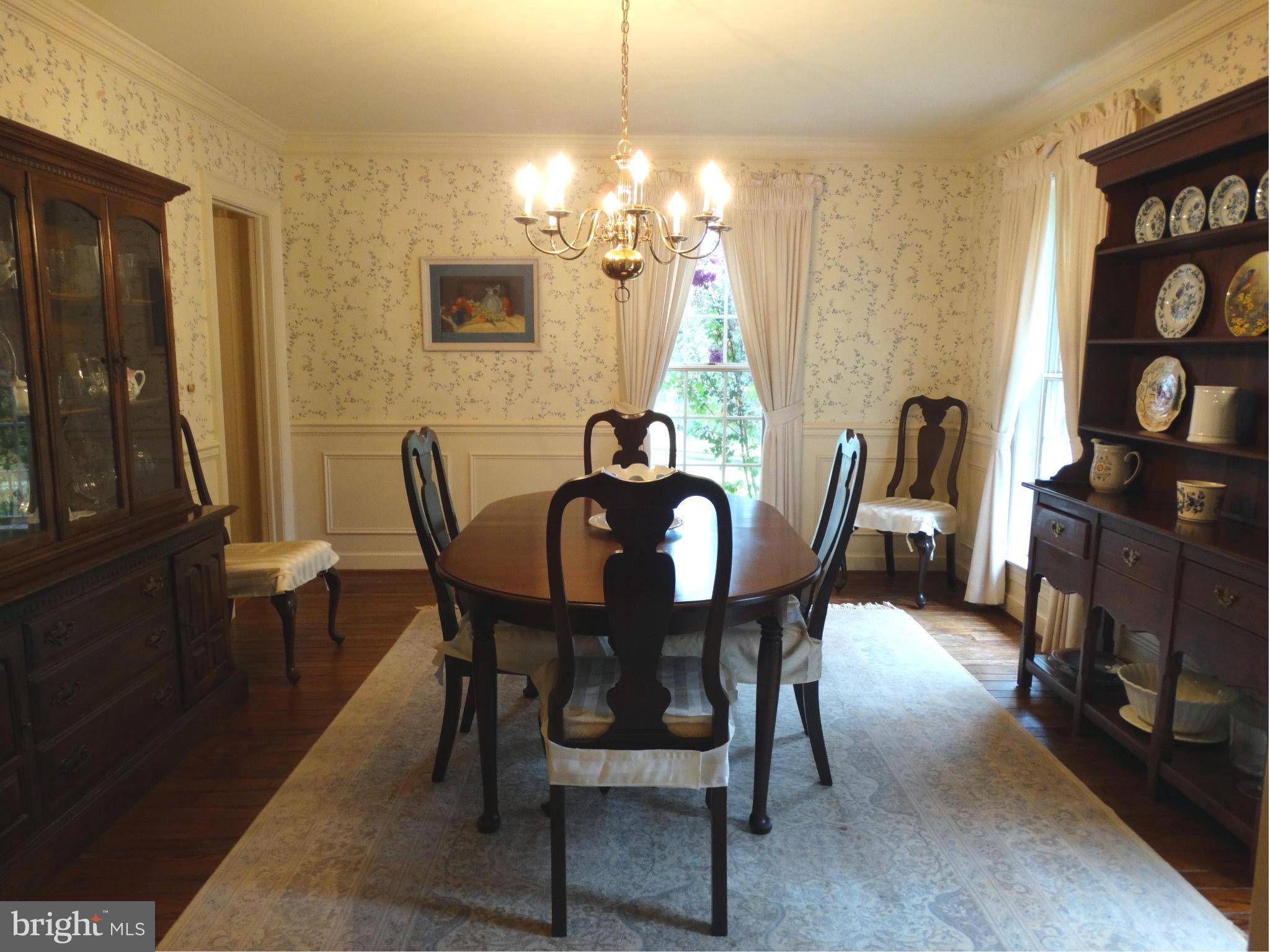 4831 Sundown Road Laytonsville, MD 20882 - Photo 19 of 30 Dining Room
