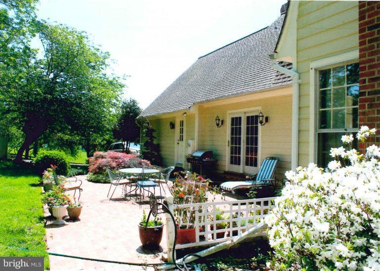 4831 Sundown Road Laytonsville, MD 20882 - Photo 4 of 30 Exterior (Rear)