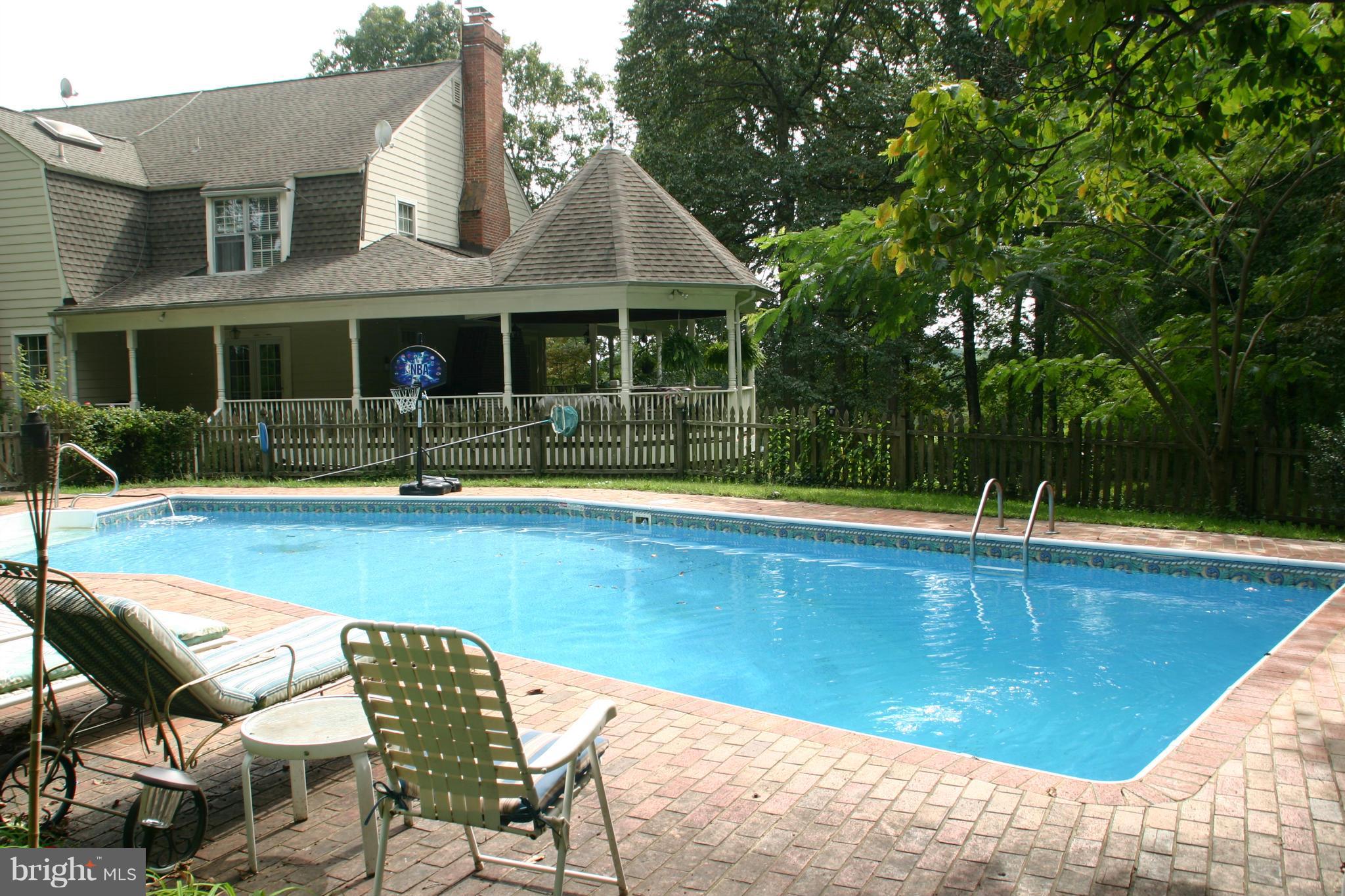 4831 Sundown Road Laytonsville, MD 20882 - Photo 9 of 30 Pool