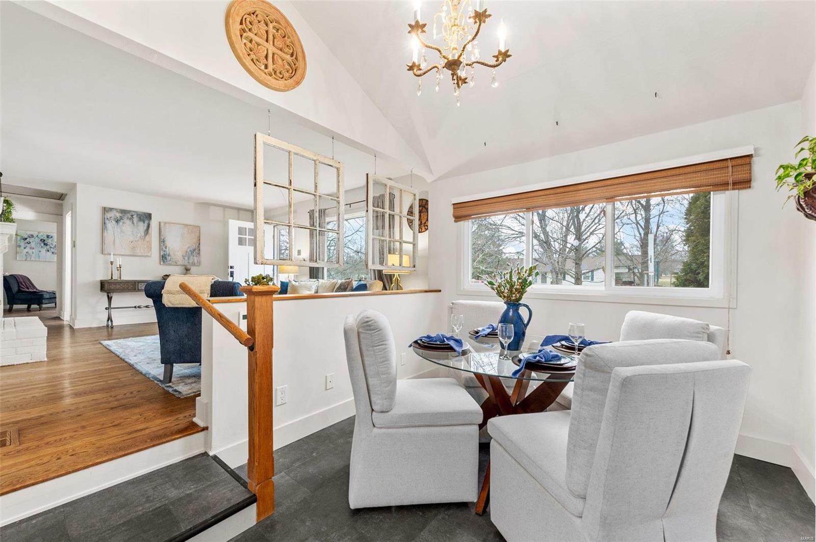 206 Lark Hill Lane Ballwin, MO 63021 - Photo 5 of 23