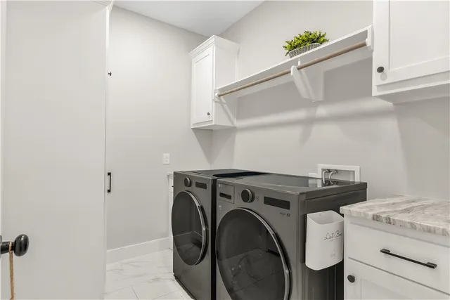 $433,500 | 2905 GOLDBERG Drive, Bryan, TX 77808