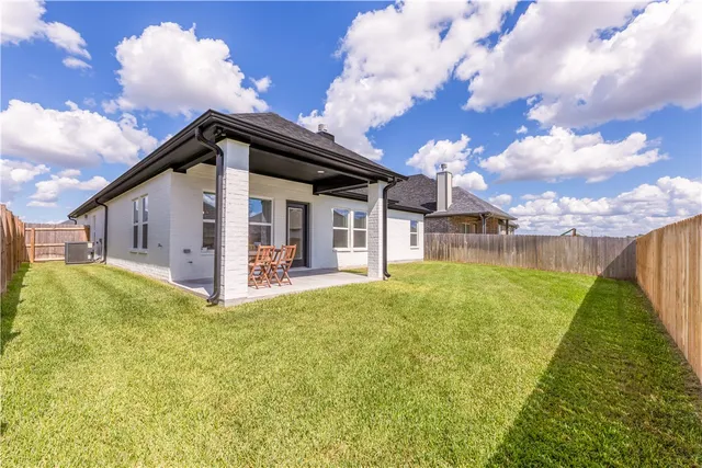 $433,500 | 2905 GOLDBERG Drive, Bryan, TX 77808