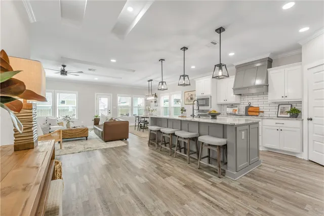 $433,500 | 2905 GOLDBERG Drive, Bryan, TX 77808