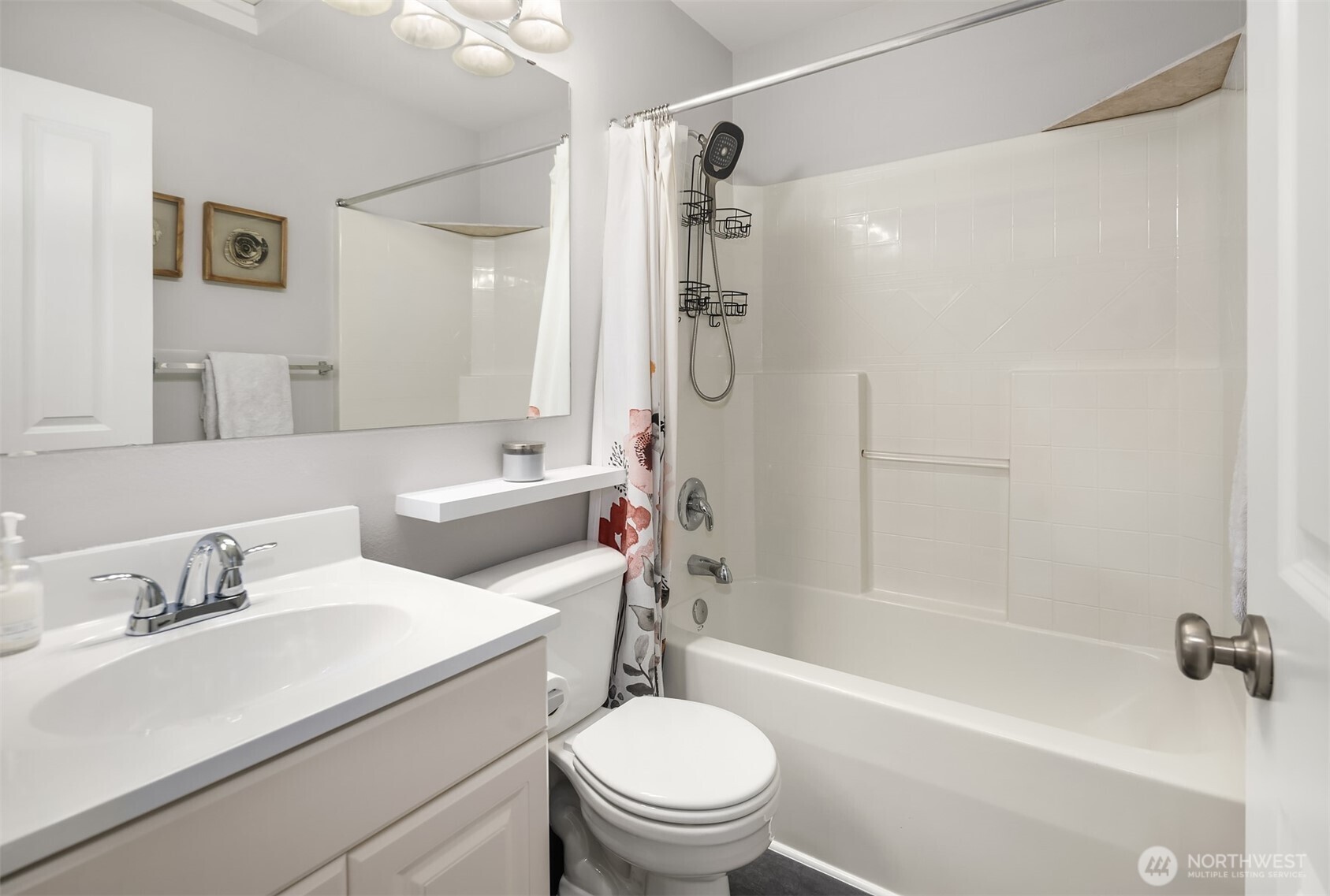 23300 Southeast Black Nugget Road, Unit M2 Issaquah, WA 98029 - Photo 26 of 36