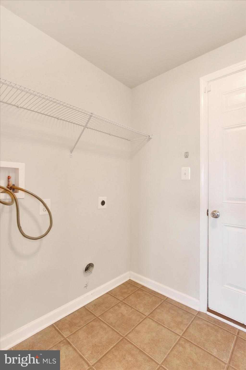 2530 Codorus Lane Spring Grove, PA 17362 - Photo 15 of 29