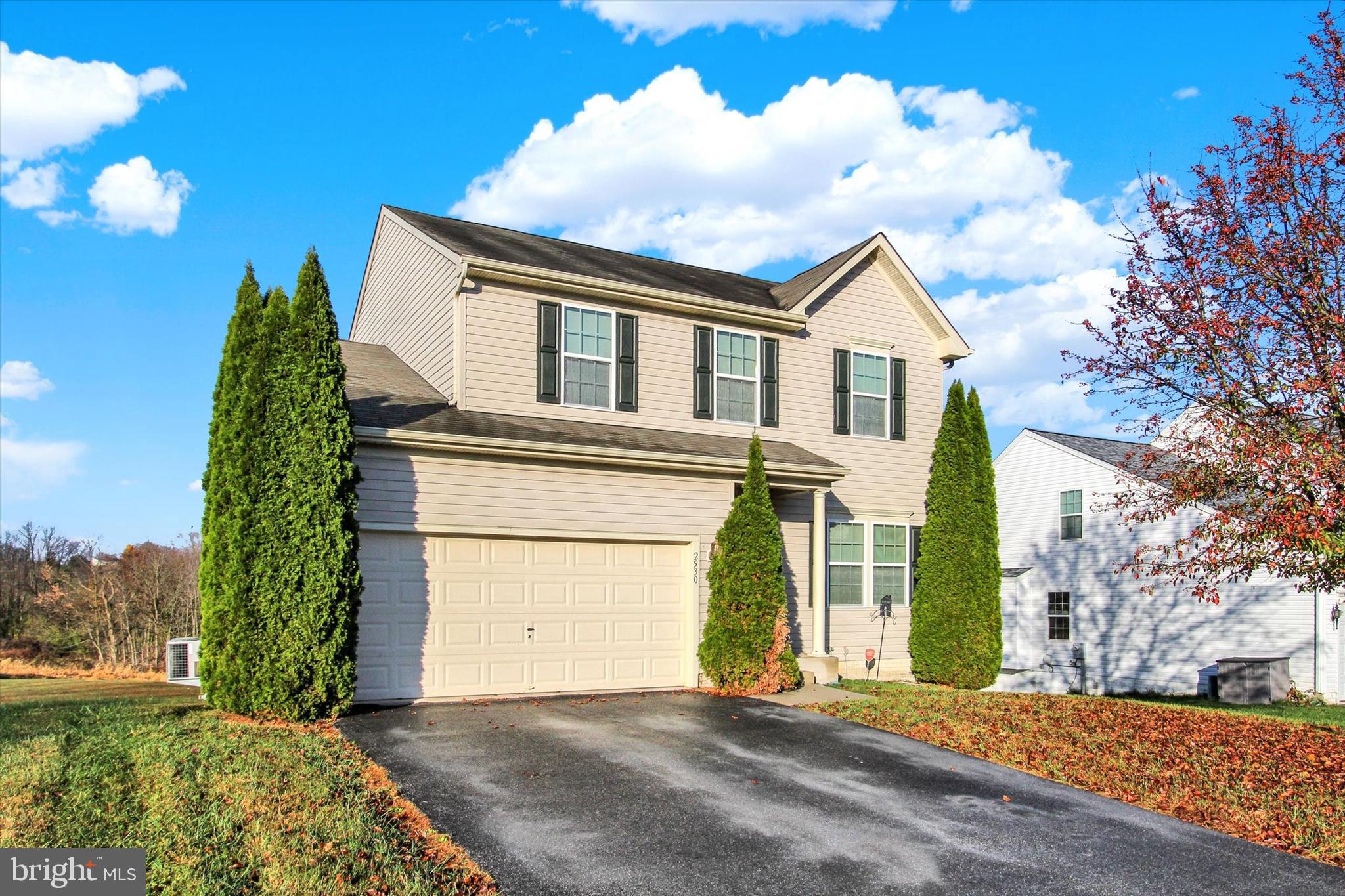 2530 Codorus Lane Spring Grove, PA 17362 - Photo 3 of 29