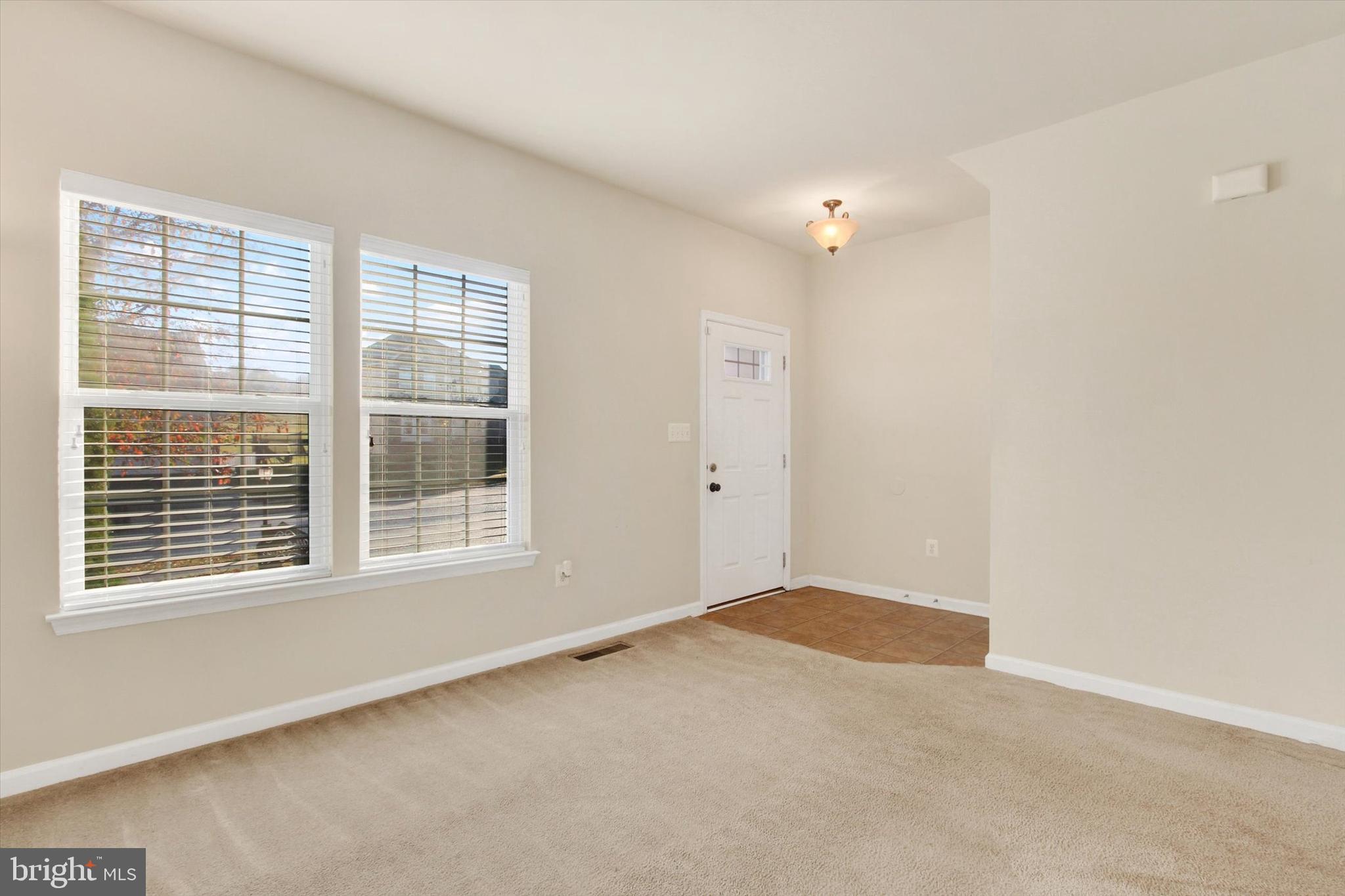 2530 Codorus Lane Spring Grove, PA 17362 - Photo 4 of 29