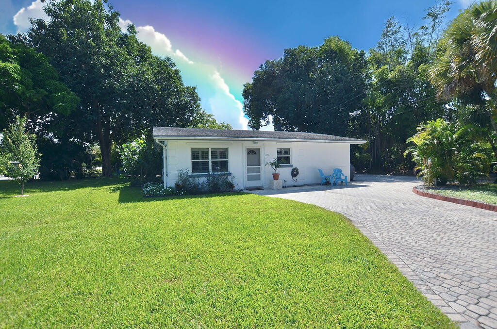 1406 Southwest Palm City Road Stuart, FL 34994 - Photo 1 of 37 Front