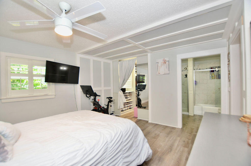 1406 Southwest Palm City Road Stuart, FL 34994 - Photo 20 of 37 DSC_9933