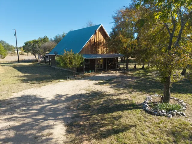 $549,993 | 14801 Cedar Valley Road, Salado, TX 76571