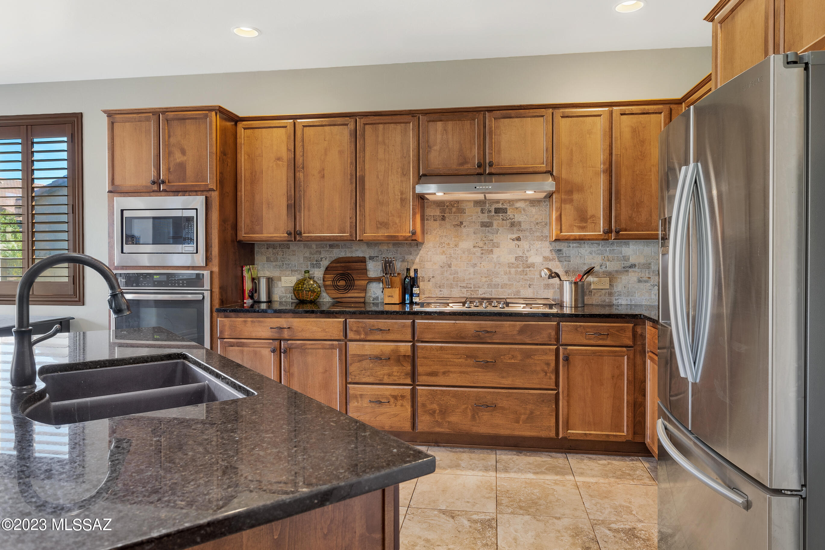 61686 East Border Rock Road Tucson, AZ 85739 - Photo 10 of 31