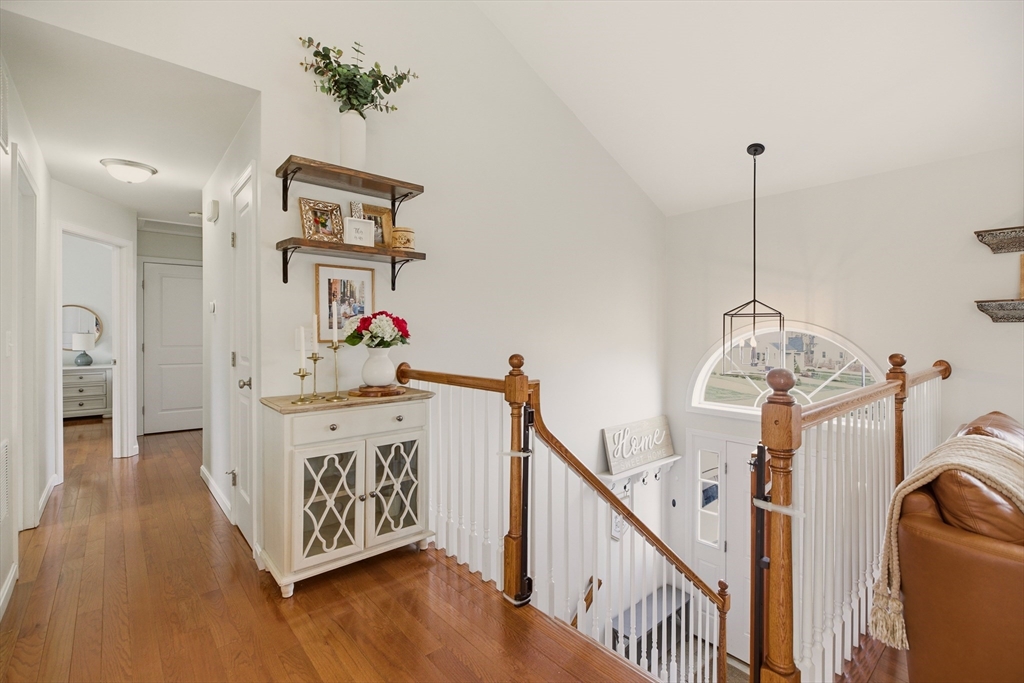 341 Courtney Street Fall River, MA 02720 - Photo 3 of 39
