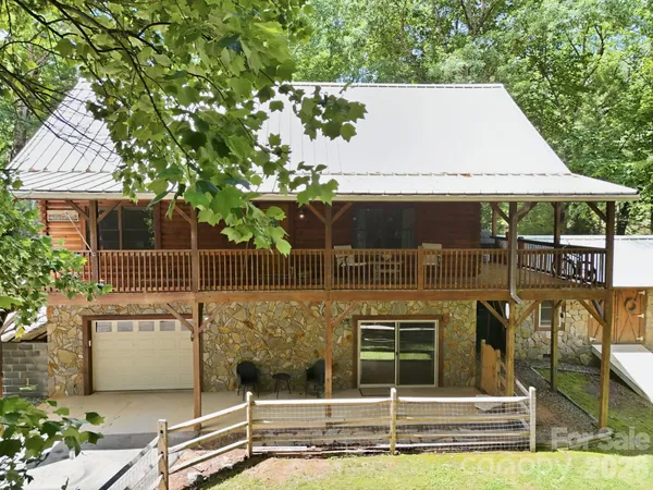 $630,000 | 25 Theresa Terrace, Nebo, NC 28761