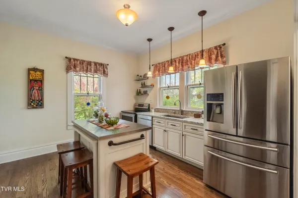 $498,900 | 1409 Tusculum Boulevard, Greeneville, TN 37745