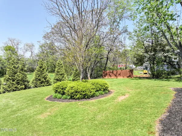 $498,900 | 1409 Tusculum Boulevard, Greeneville, TN 37745