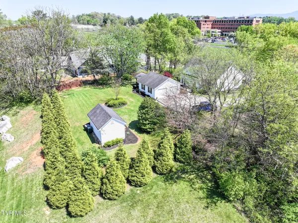 $498,900 | 1409 Tusculum Boulevard, Greeneville, TN 37745