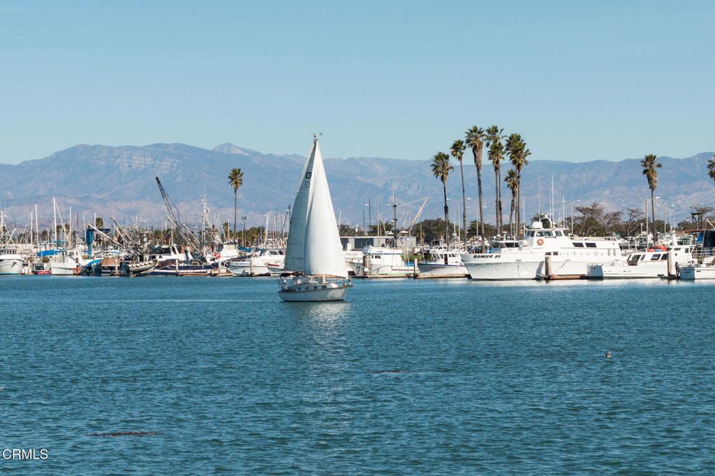 4337 Admiral Way Oxnard, CA 93035 - Photo 63 of 67 63-web-or-mls-UpmarketMedia_Westport-2