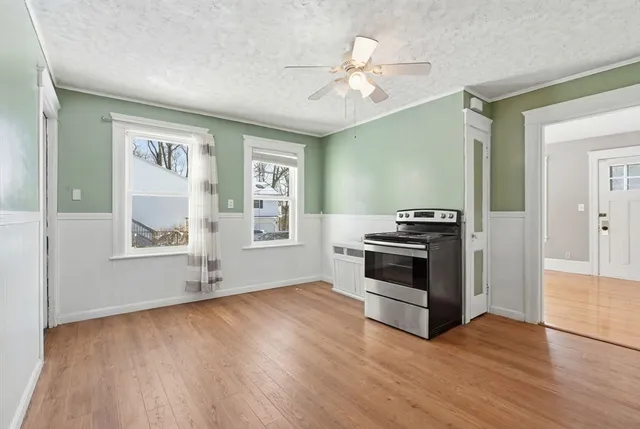 $525,000 | 143 Commonwealth Avenue, Worcester, MA 01604