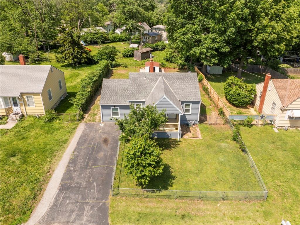 1306 Gibbs Road Kansas City, KS 66103 - Photo 2 of 40