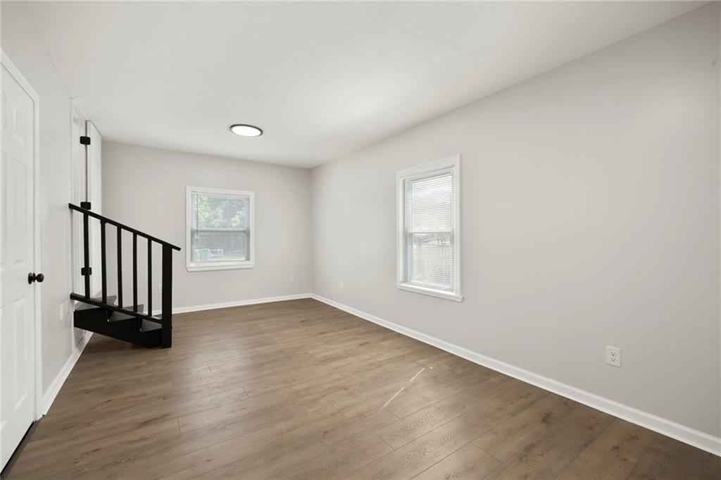 1306 Gibbs Road Kansas City, KS 66103 - Photo 26 of 40