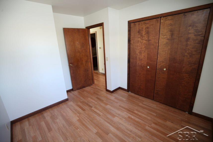 7142 South Mackinaw Road Bay City, MI 48706 - Photo 17 of 52 50064689-16.JPG