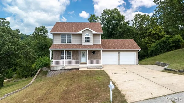 $309,900 | 107 Crosscut Road, St. Robert, MO 65584