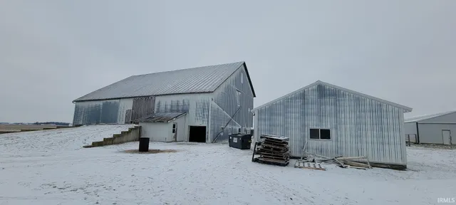 2907 South 200 East, Monroe, IN 46772