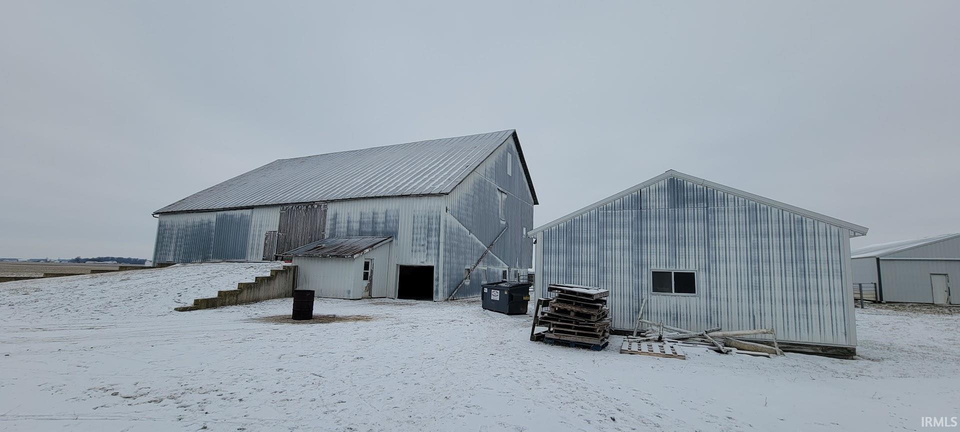 2907 South 200 East Monroe, IN 46772 - Photo 2 of 8