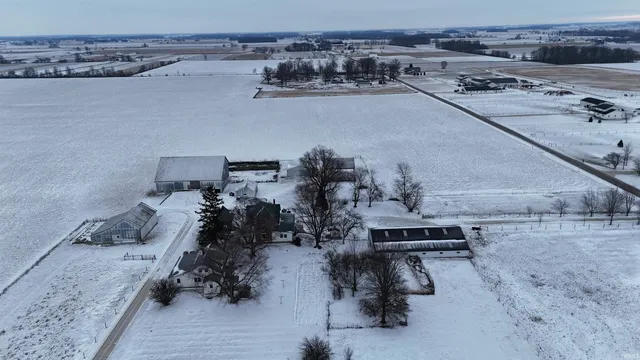 2907 South 200 East, Monroe, IN 46772