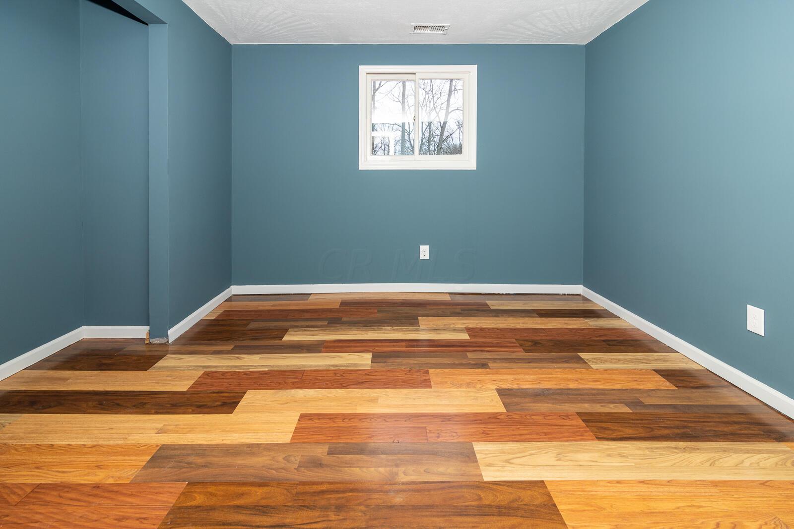 10489 Hazel Dell Road Howard, OH 43028 - Photo 25 of 43 10489 Hazel Dell-23