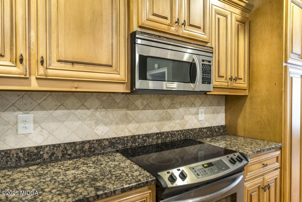 856 Tufthunter Macon, GA 31210 - Photo 17 of 38 856 Tufthunter 17