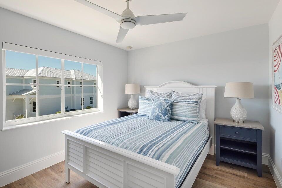 814 39th Street, Unit 14 Marathon, FL 33050 - Photo 15 of 39 a bedroom with a bed and a window