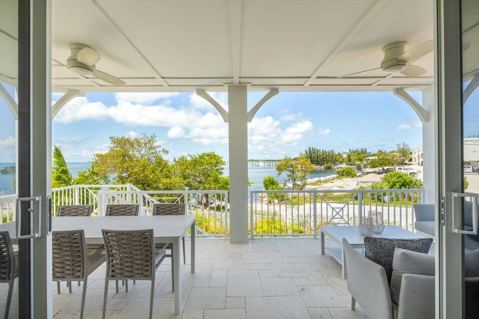 814 39th Street, Unit 14 Marathon, FL 33050 - Photo 30 of 39 a view of a city from a dining room