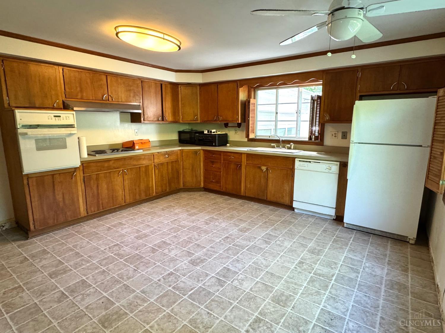 7034 Bridges Road Cincinnati, OH 45230 - Photo 21 of 41