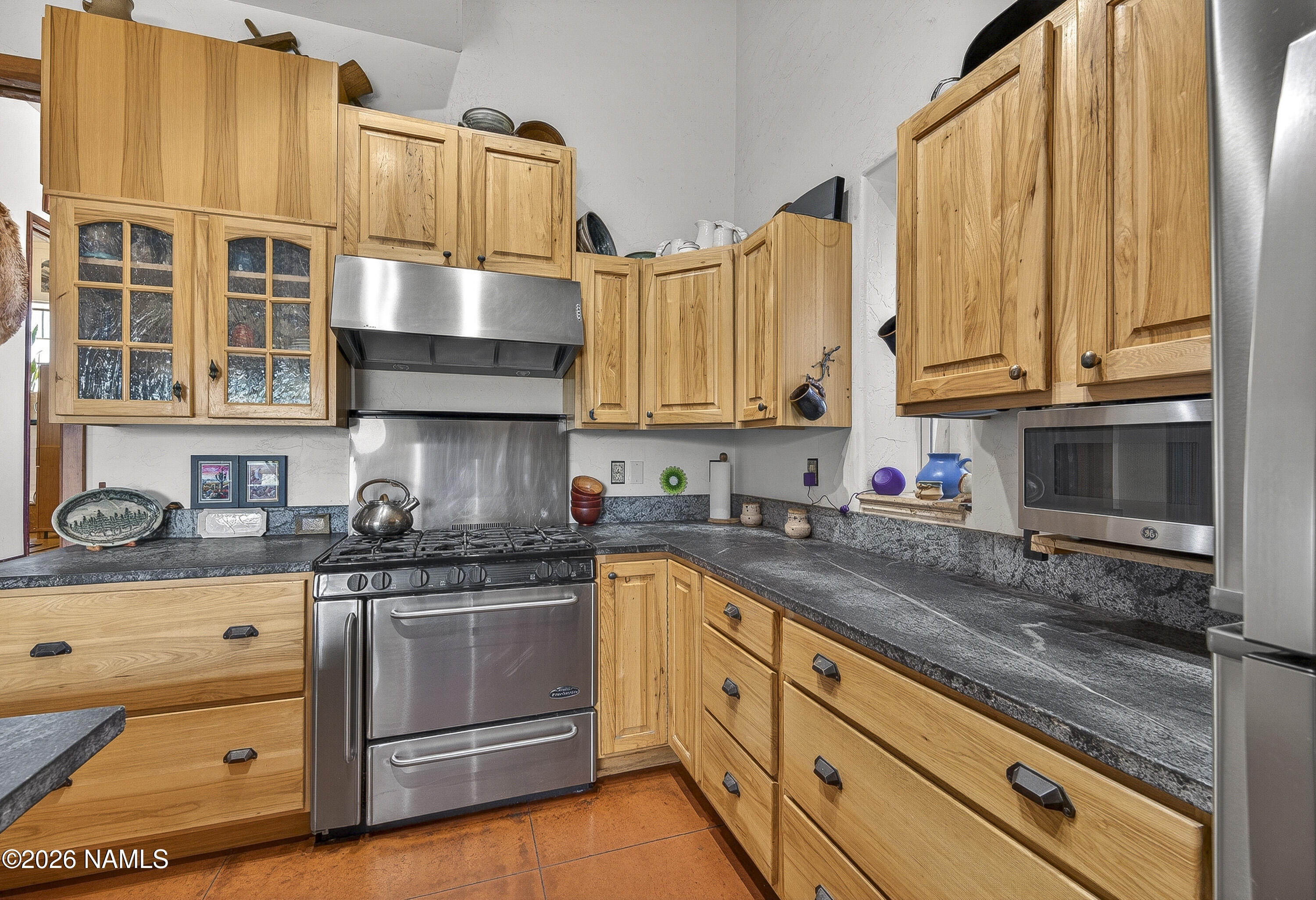 95 Leupp Road Flagstaff, AZ 86004 - Photo 6 of 39 Kitchen