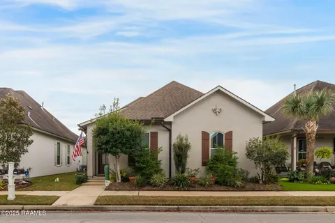 $245,000 | 116 Laurel Grove Boulevard, Youngsville, LA 70592