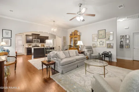 $239,000 | 116 Laurel Grove Boulevard, Youngsville, LA 70592