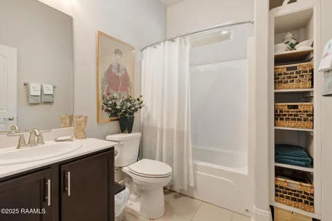 $245,000 | 116 Laurel Grove Boulevard, Youngsville, LA 70592