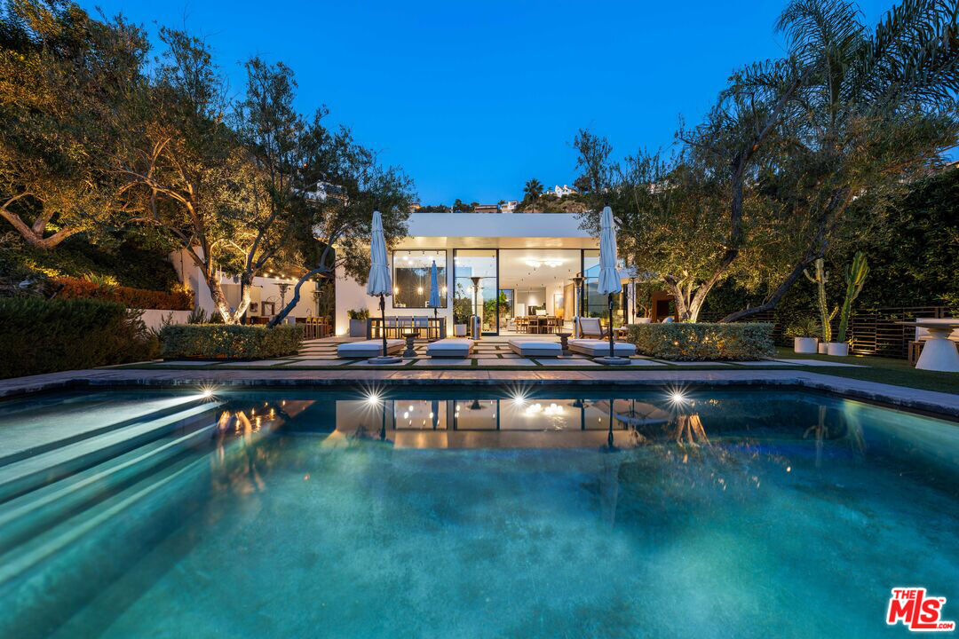 1731 Rising Glen Road Los Angeles, CA 90069 - Photo 28 of 28