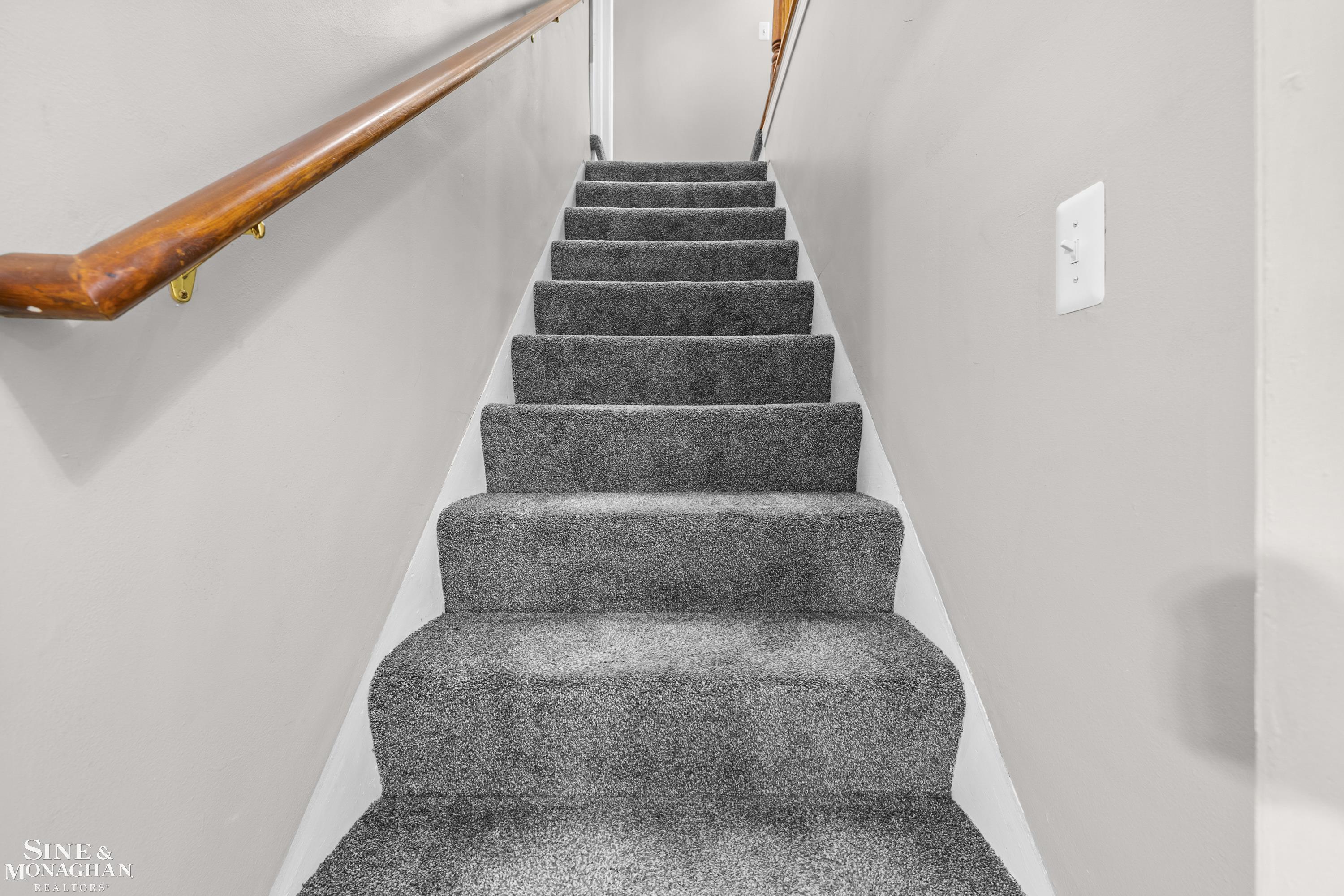 2134 Hawthorne Road Grosse Pointe, MI 48236 - Photo 20 of 49 50187927-270b7d9c-2c76-42c9-b1c2-47384503a07e.JPG