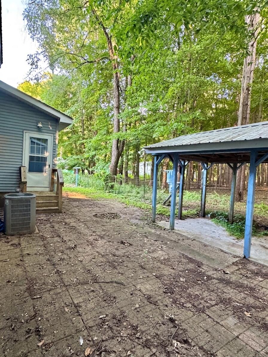 9462 East Colby Road Crystal, MI 48818 - Photo 51 of 51 Back yard porch area